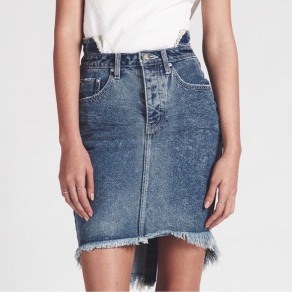 One by One Teaspoon 2020 High Rise Denim Pencil Skirt Frayed Hems Sz 22 - Picture 1 of 11